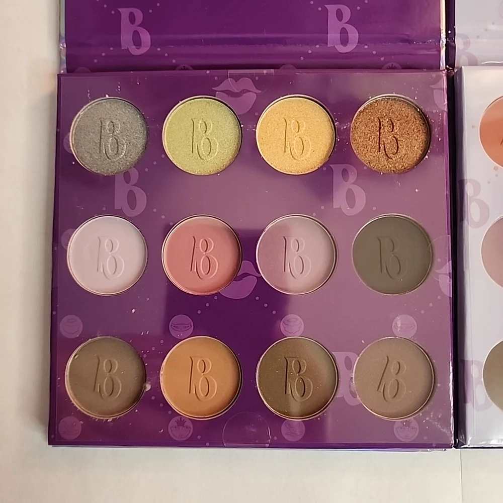 Set of 2 Bratz Eyeshadow Palette Shimmer Matte 24 Color with Mirror Taste Beauty